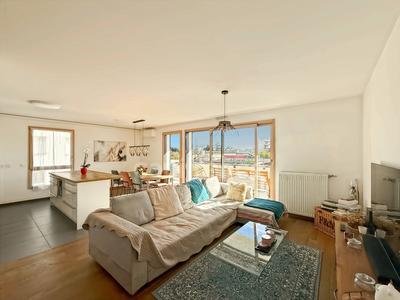 Appartement - 75 m² - 3 pièces