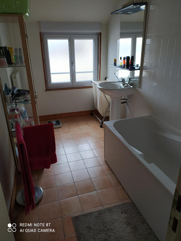 Appartement - 90 m² - 3 pièces