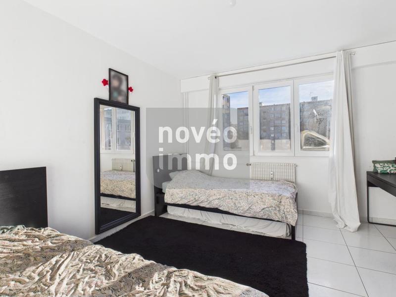 Appartement - 92 m² - 4 pièces