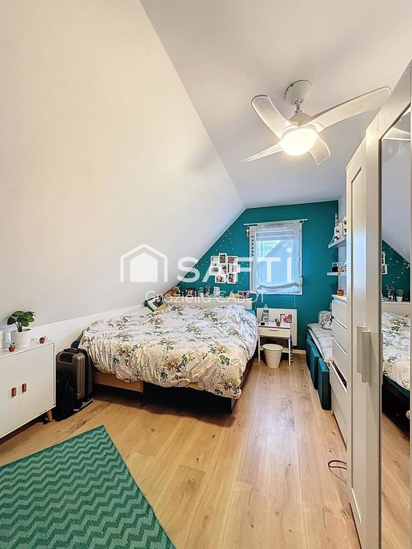 Maison - 96 m² - 6 pièces