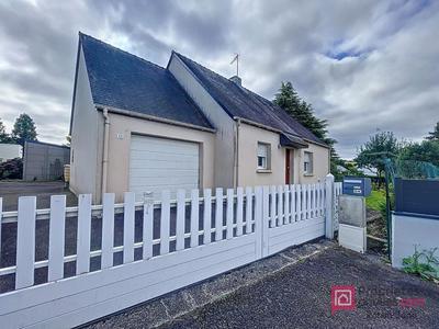 Maison - 80 m² - 4 pièces