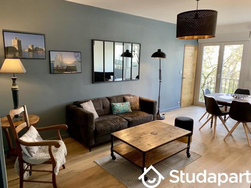 Chambre - 13 m² - 1 pièce