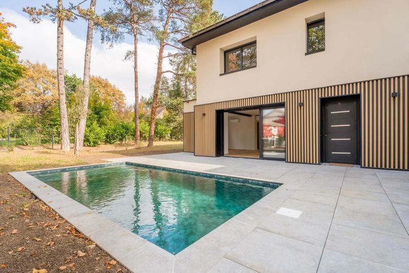 Maison - 150 m² - 5 pièces