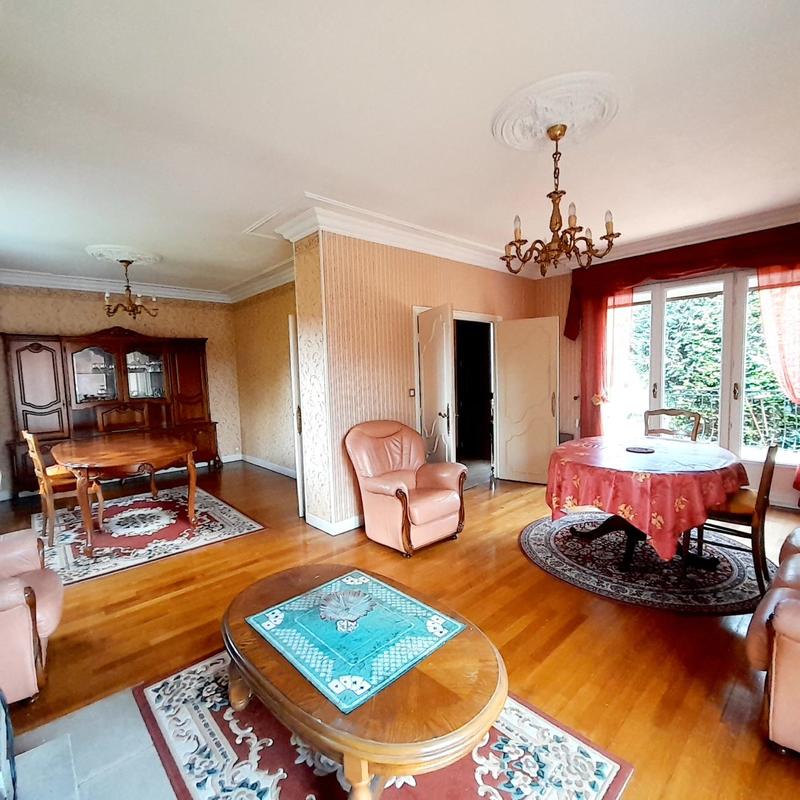 Maison - 164 m² - 7 pièces