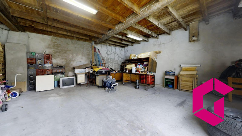 Maison - 80 m² - 1 pièce