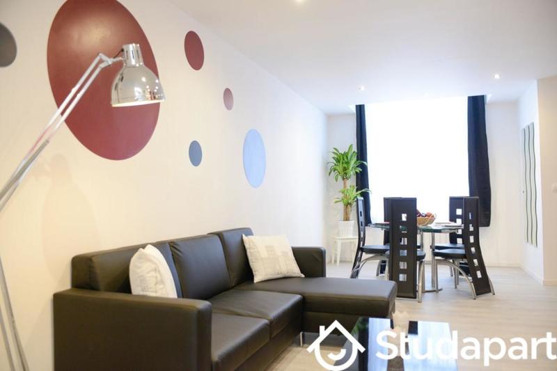 Chambre - 13 m² - 1 pièce