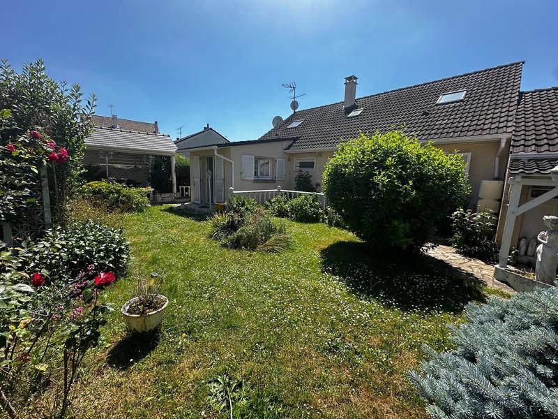 Maison - 170 m² - 7 pièces