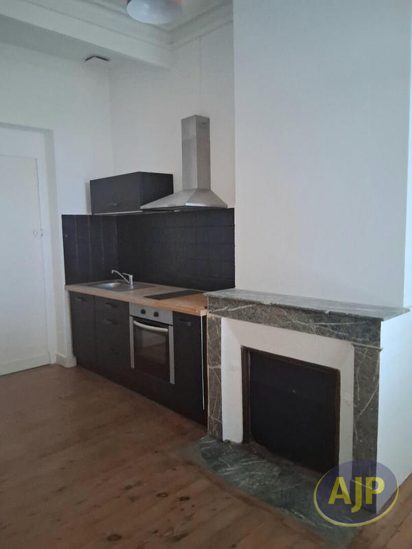 Immeuble - 7 pièces