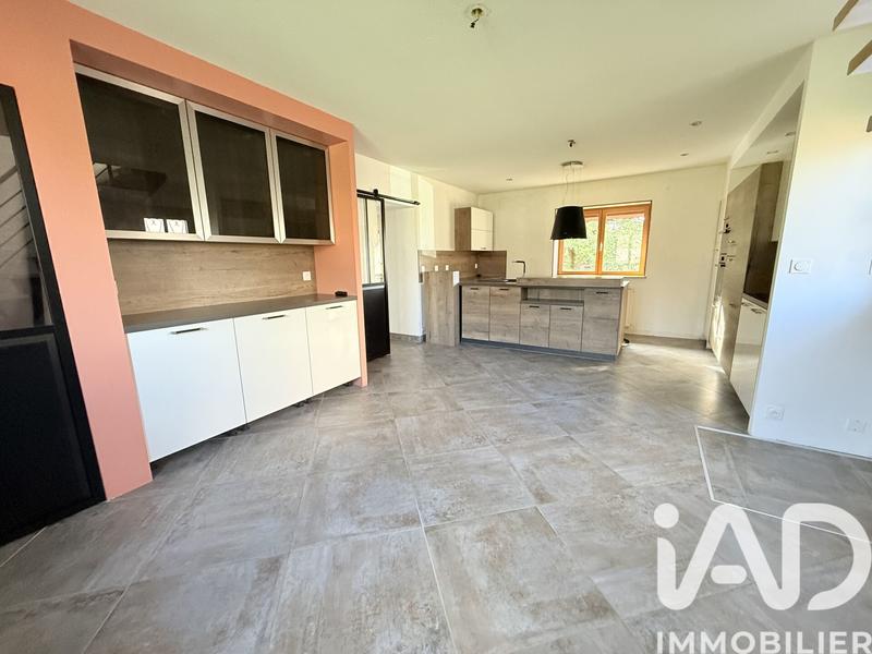 Maison - 181 m² - 5 pièces