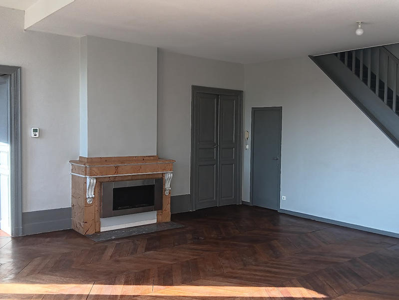 Appartement - 158 m² - 6 pièces