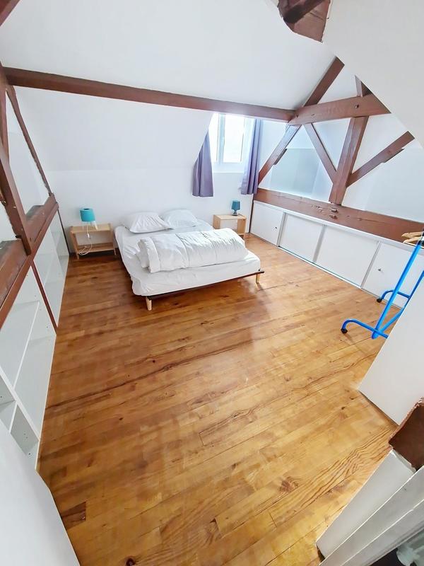 Duplex - 165 m² - 9 pièces