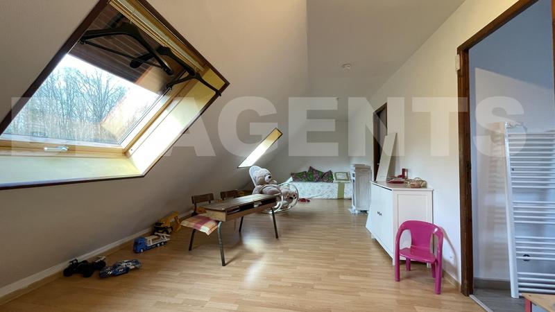 Maison - 144 m² - 8 pièces