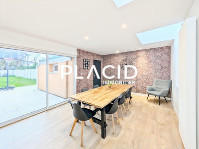 Maison - 109 m² - 5 pièces