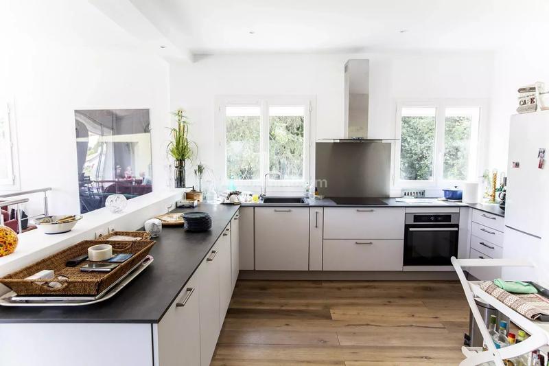 Appartement - 149 m² - 6 pièces