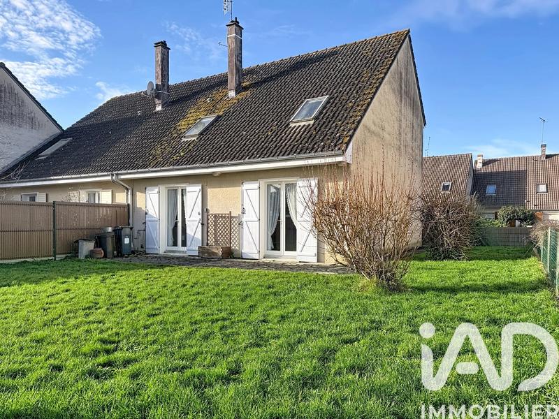 Maison - 103 m² - 5 pièces