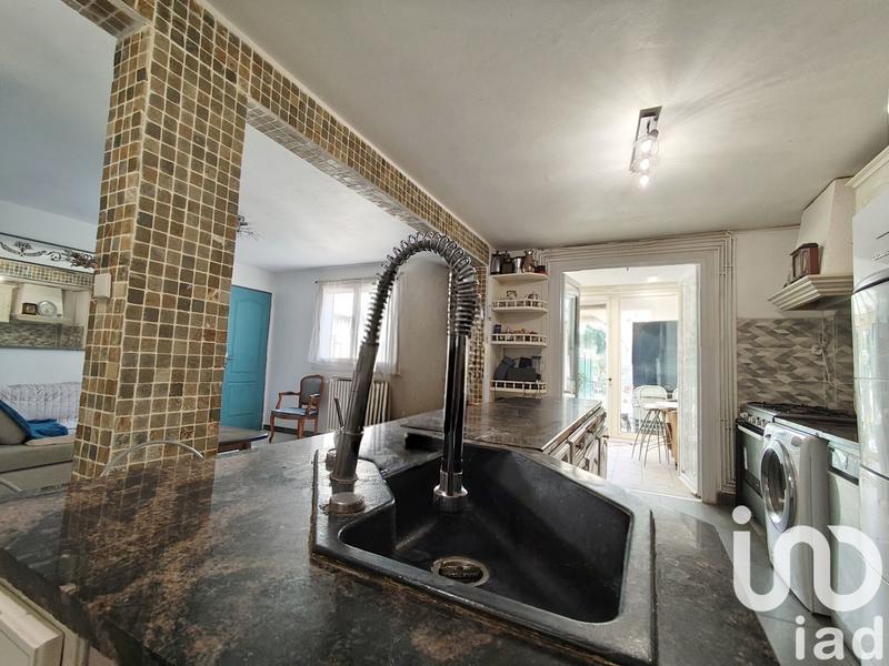 Maison - 237 m² - 10 pièces