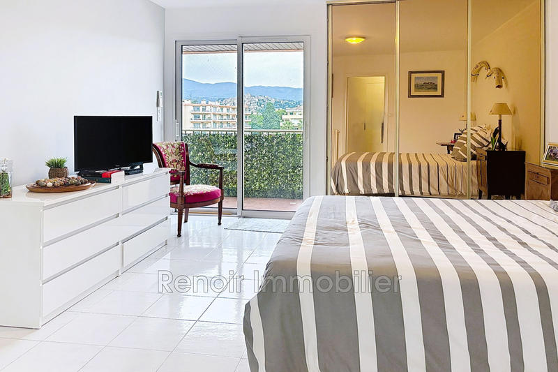 Appartement - 97 m² - 4 pièces