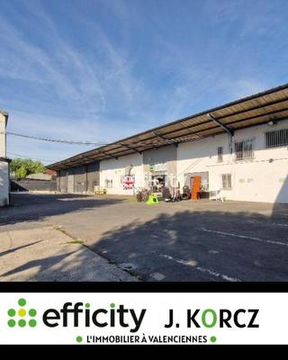 Bureau - 2 000 m² - 30 pièces