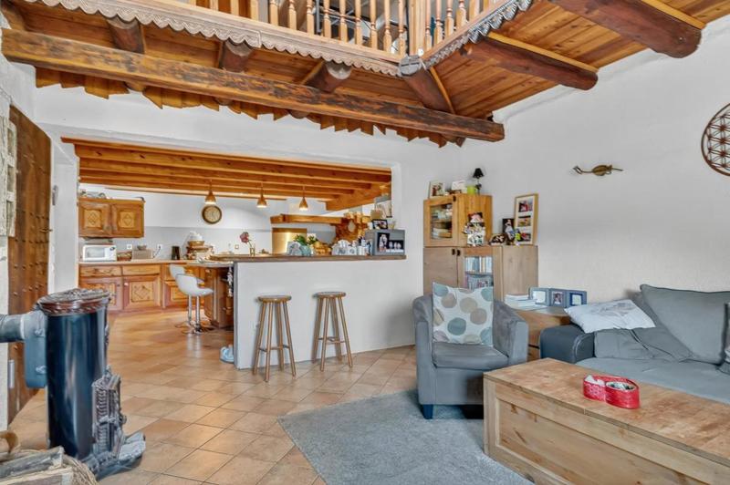 Maison chambre d'hôtes - 438 m² - 12 pièces