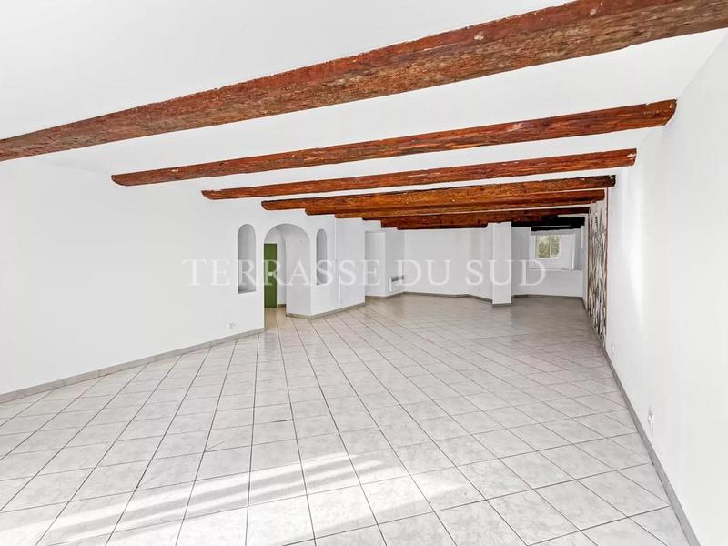 Appartement - 144 m² - 5 pièces