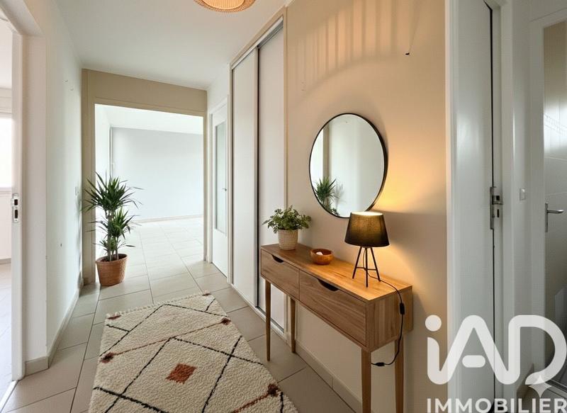 Appartement - 65 m² - 3 pièces