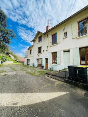 Maison - 193 m² - 8 pièces