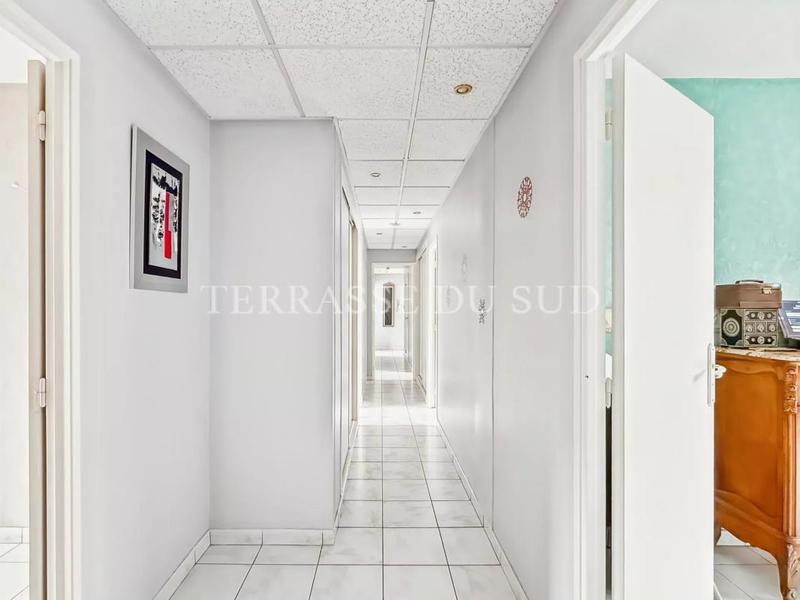 Appartement - 135 m² - 7 pièces