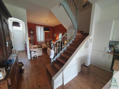 Maison - 105 m² - 5 pièces