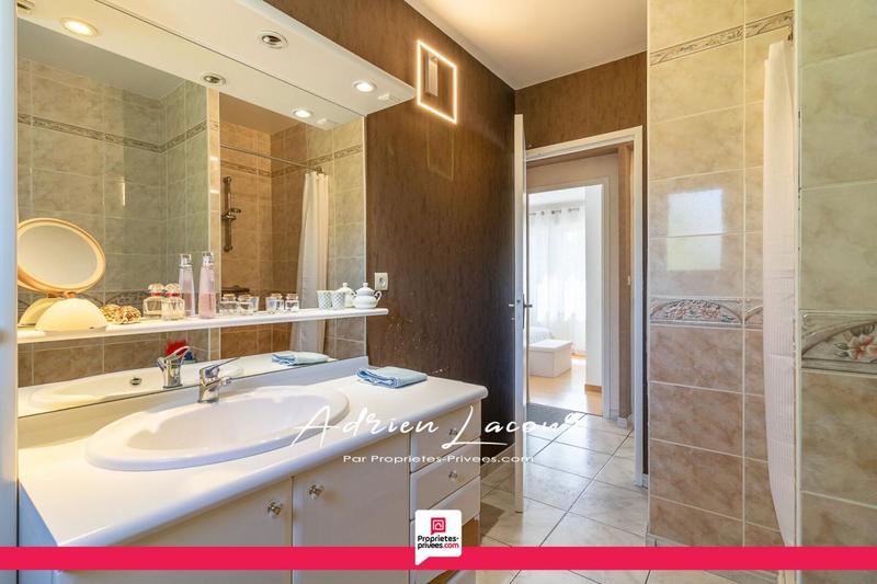 Maison - 107 m² - 7 pièces