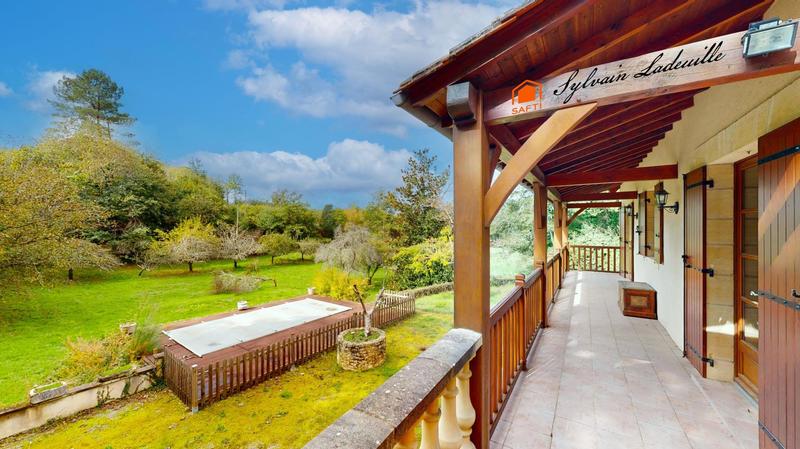 Maison - 142 m² - 5 pièces