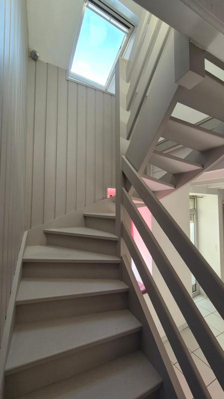 Maison - 104 m² - 4 pièces