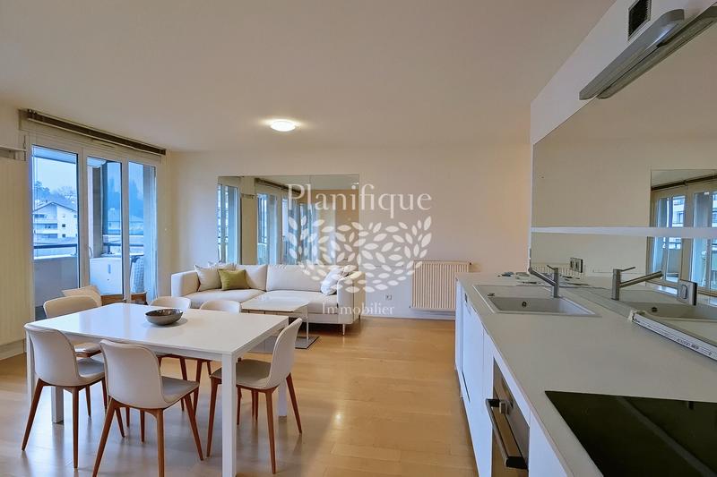 Appartement - 60 m² - 2 pièces