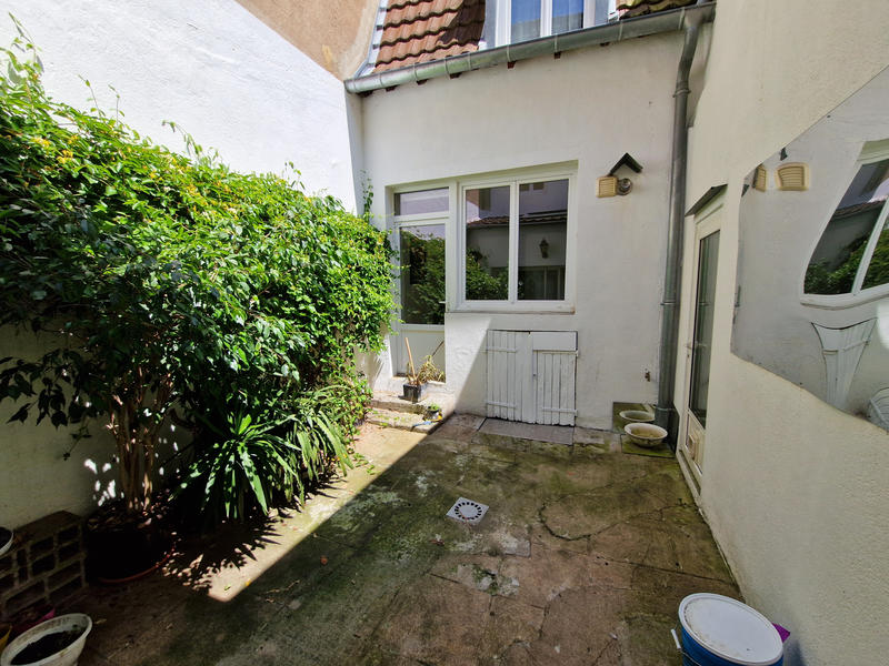 Maison - 163 m² - 7 pièces