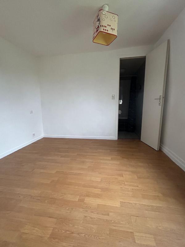 Maison - 97 m² - 5 pièces