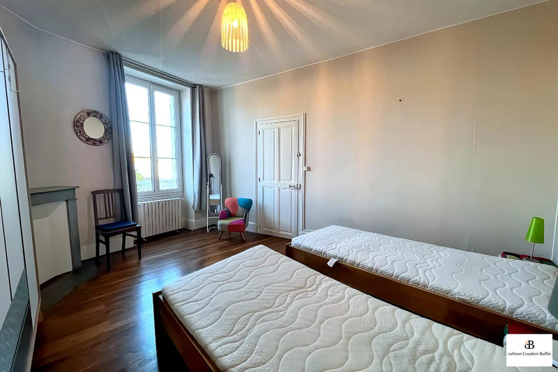 Appartement - 89 m² - 3 pièces