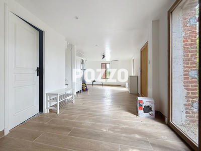Maison - 90 m² - 5 pièces