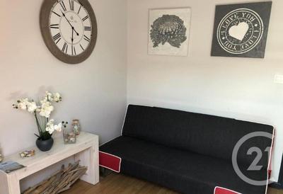 Appartement - 82 m² - 7 pièces