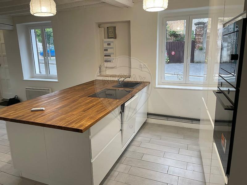 Maison - 150 m² - 7 pièces