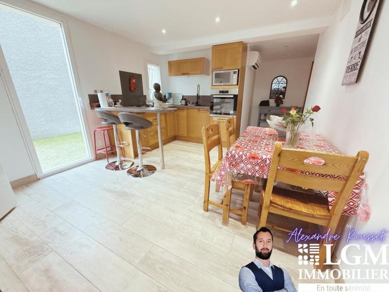 Maison - 163 m² - 7 pièces