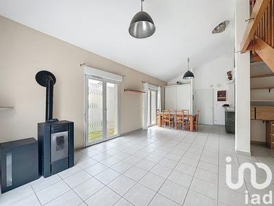 Maison - 102 m² - 5 pièces