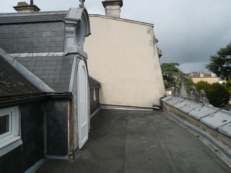 Maison bourgeoise - 230 m² - 9 pièces