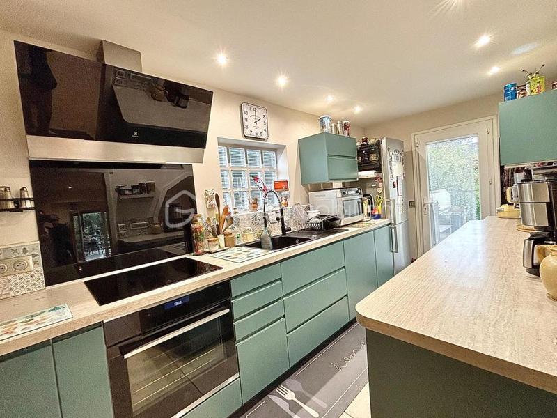 Maison - 145 m² - 5 pièces