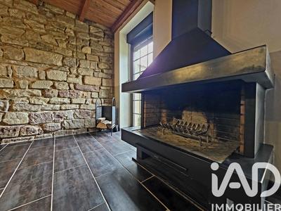 Maison de village - 229 m² - 7 pièces