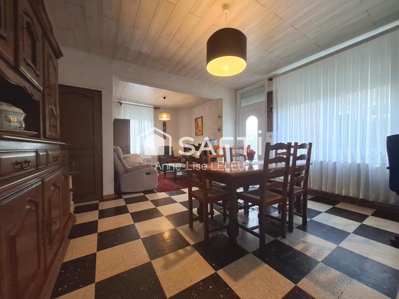 Maison - 80 m² - 4 pièces