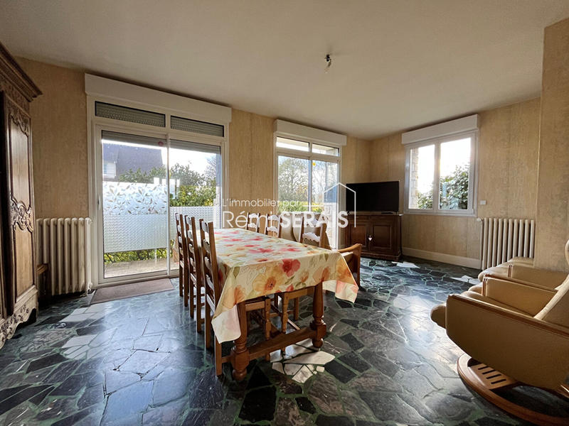 Maison - 167 m² - 6 pièces