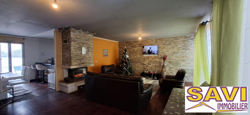 Maison - 97 m² - 5 pièces