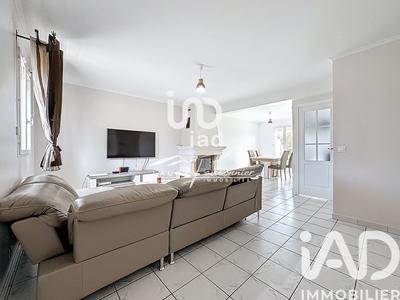 Maison - 76 m² - 4 pièces