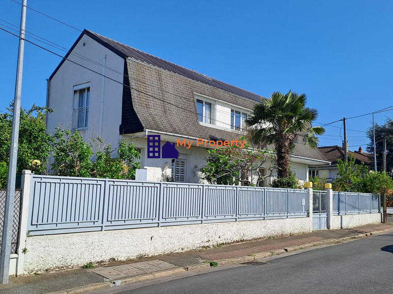 Maison ancienne - 165 m² - 8 pièces