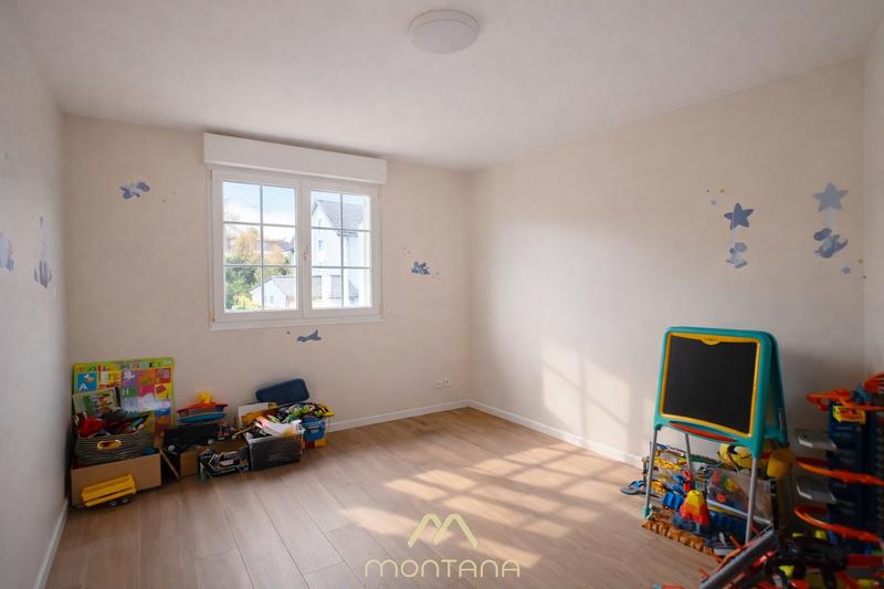 Maison contemporaine - 272 m² - 8 pièces