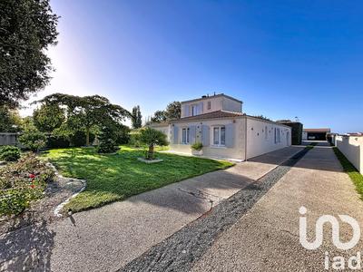 Maison - 185 m² - 5 pièces